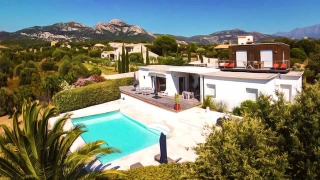 Villa con piscina in Corsica