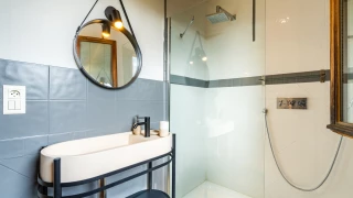 Salles de bain et équipement